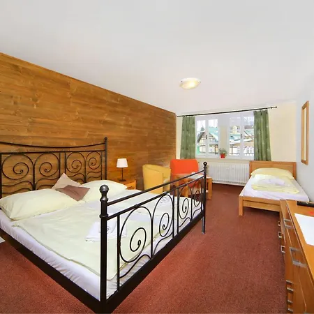 Erika Hotel 3*