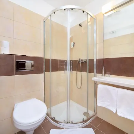 Erika Hotel 3*